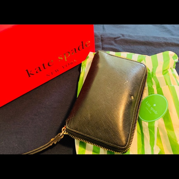 ✨Kate Spade leather wallet +  original gift box ✨ - Picture 2 of 4